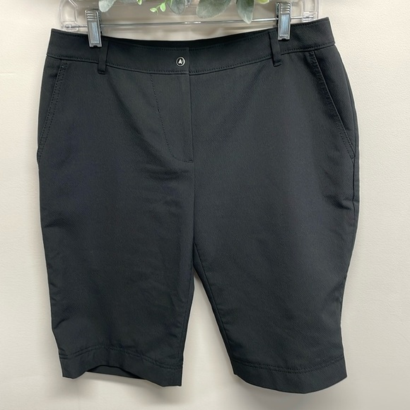 Annika Cutter & Buck Black Golf Shorts 6 - Picture 1 of 12